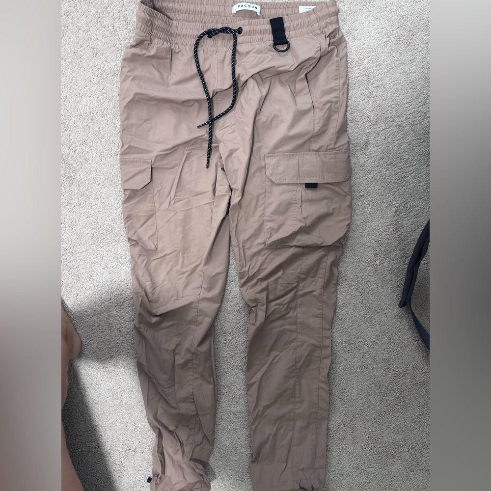 PacSun Tan Cargo Pants Lightweight Outdoor Style